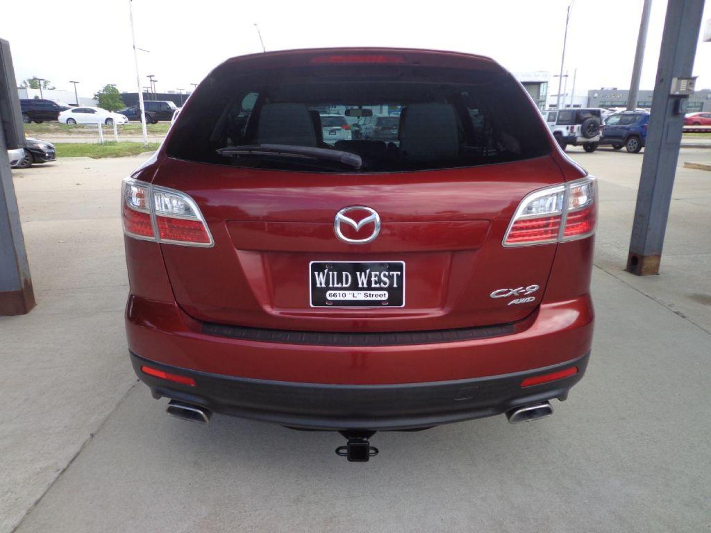 2012 MAROON MAZDA CX-9 (JM3TB3CA6C0) with an 3.7L engine, Automatic transmission, located at 6610 L St., Omaha, NE, 68117, (402) 731-7800, 41.212872, -96.014702 - Photo#4