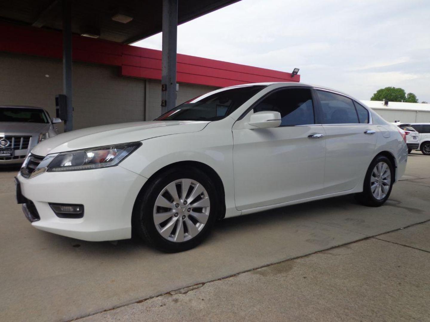 2014 WHITE HONDA ACCORD EXL (1HGCR2F87EA) with an 2.4L engine, Continuously Variable transmission, located at 6610 L St., Omaha, NE, 68117, (402) 731-7800, 41.212872, -96.014702 - 1-OWNER CLEAN CARFAX LOW MILEAGE LOADED WITH OPTIONS! *****We have found that most customers do the majority of their shopping online before visiting a dealership. For this reason we feel it necessary to have a competitive price on our used vehicles right up front. We spend time researching the - Photo#0