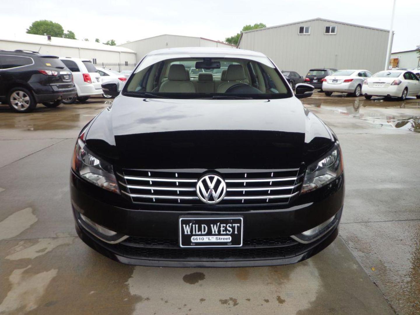 2013 BLACK VOLKSWAGEN PASSAT SEL (1VWCH7A34DC) with an 2.5L engine, Automatic transmission, located at 6610 L St., Omaha, NE, 68117, (402) 731-7800, 41.212872, -96.014702 - SHARP SEL PACKAGE WITH A CLEAN CARFAX, LOW MILEAGE, SUNROOF, HEATED SEATS, BACKUP CAM AND NEWER TIRES! *****We have found that most customers do the majority of their shopping online before visiting a dealership. For this reason we feel it necessary to have a competitive price on our used vehi - Photo#1