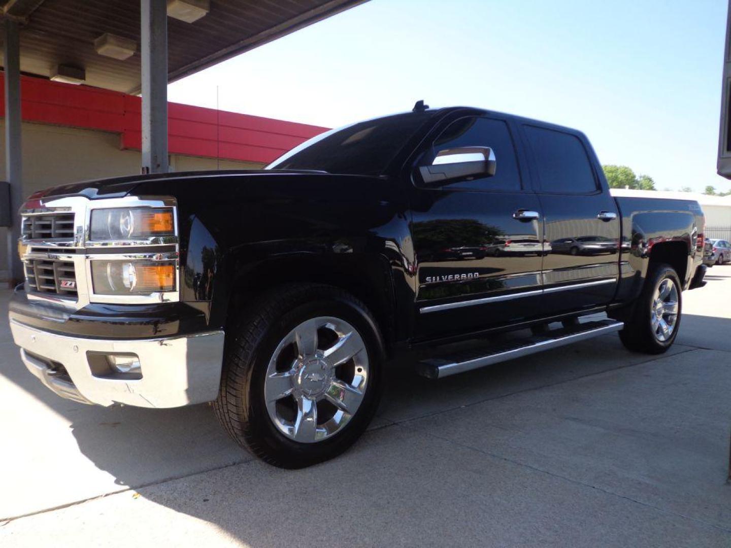 2014 BLACK CHEVROLET SILVERADO 1500 LTZ (3GCUKSECXEG) with an 5.3L engine, Automatic transmission, located at 6610 L St., Omaha, NE, 68117, (402) 731-7800, 41.212872, -96.014702 - Photo#0