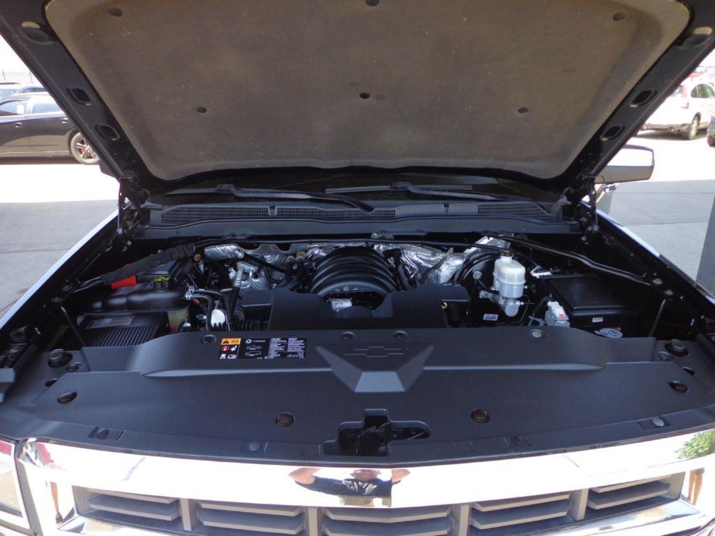 2014 BLACK CHEVROLET SILVERADO 1500 LTZ (3GCUKSECXEG) with an 5.3L engine, Automatic transmission, located at 6610 L St., Omaha, NE, 68117, (402) 731-7800, 41.212872, -96.014702 - Photo#11