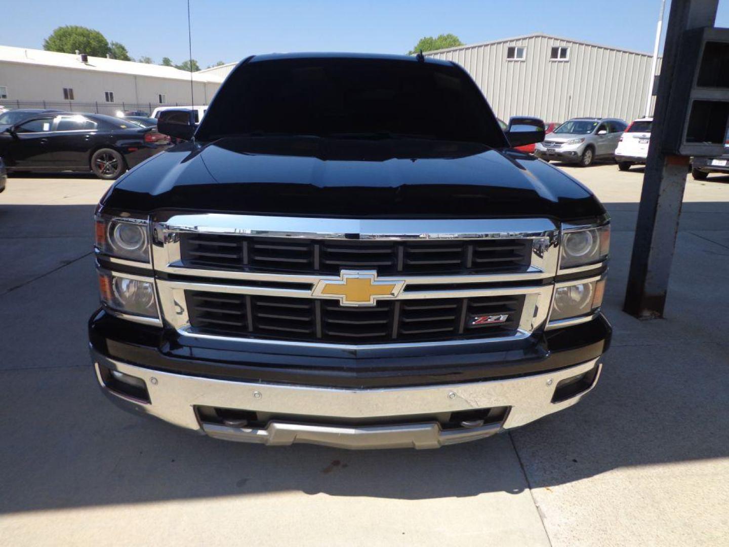 2014 BLACK CHEVROLET SILVERADO 1500 LTZ (3GCUKSECXEG) with an 5.3L engine, Automatic transmission, located at 6610 L St., Omaha, NE, 68117, (402) 731-7800, 41.212872, -96.014702 - Photo#1