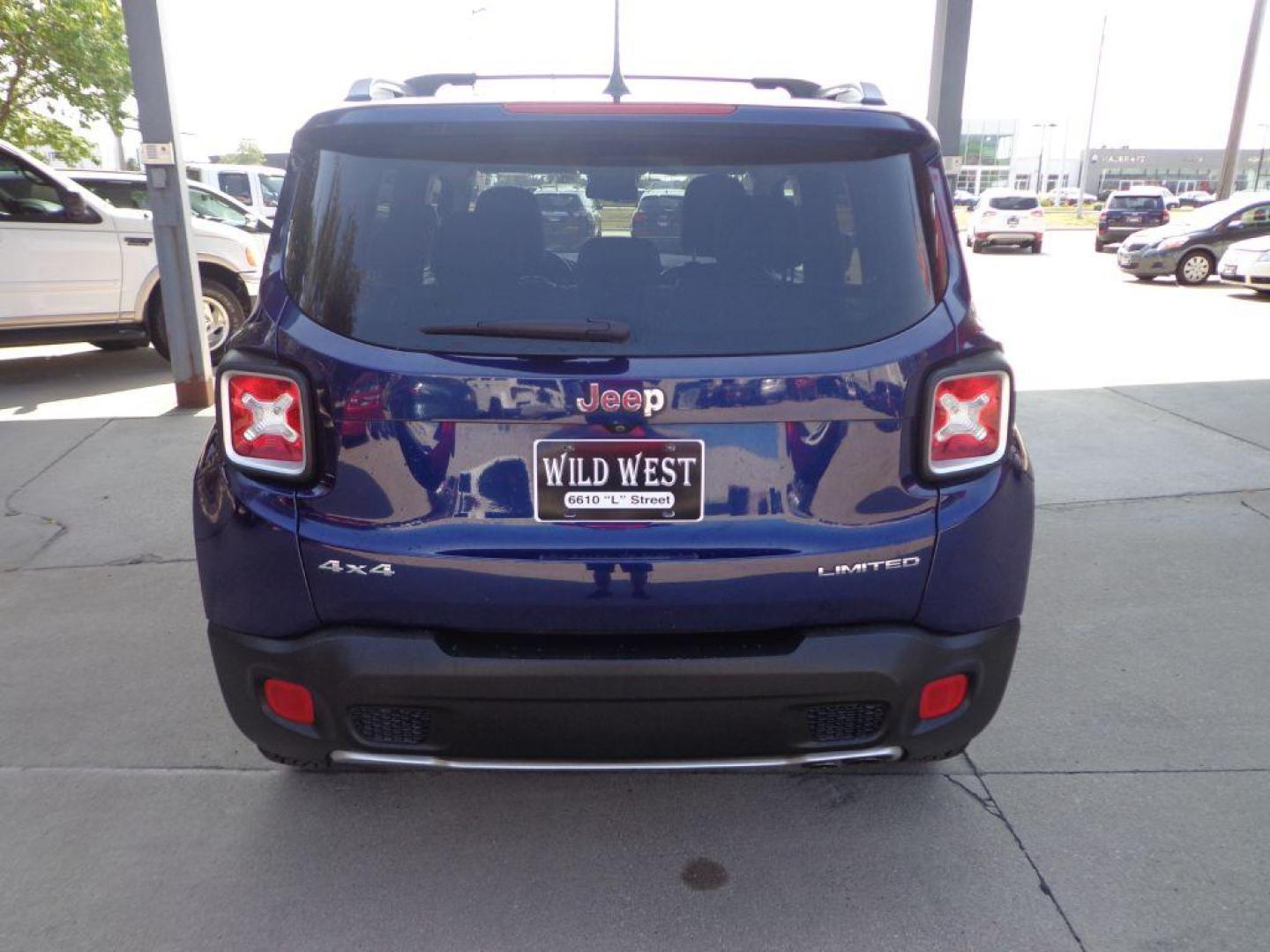 2016 BLUE JEEP RENEGADE LIMITED (ZACCJBDT0GP) with an 2.4L engine, Automatic transmission, located at 6610 L St., Omaha, NE, 68117, (402) 731-7800, 41.212872, -96.014702 - Photo#5