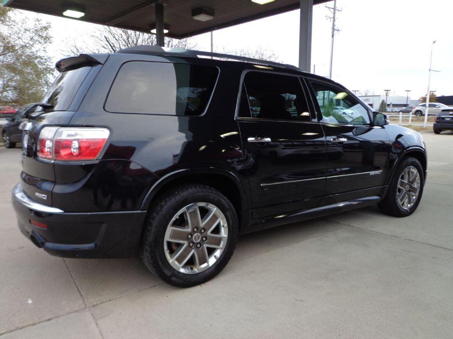 2012 BLACK GMC ACADIA DENALI (1GKKVTEDXCJ) with an 3.6L engine, Automatic transmission, located at 6610 L St., Omaha, NE, 68117, (402) 731-7800, 41.212872, -96.014702 - 1-OWNER CLEAN CARFAX LOW MILEAGE LOEADED WITH OPTIONS AND NEWER TIRES! *****We have found that most customers do the majority of their shopping online before visiting a dealership. For this reason we feel it necessary to have a competitive price on our used vehicles right up front. We spend t - Photo#3