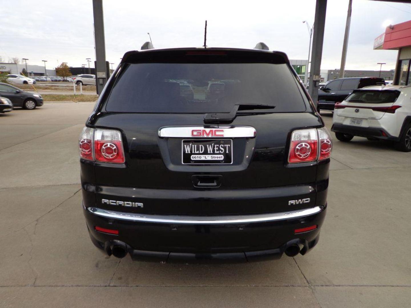 2012 BLACK GMC ACADIA DENALI (1GKKVTEDXCJ) with an 3.6L engine, Automatic transmission, located at 6610 L St., Omaha, NE, 68117, (402) 731-7800, 41.212872, -96.014702 - 1-OWNER CLEAN CARFAX LOW MILEAGE LOEADED WITH OPTIONS AND NEWER TIRES! *****We have found that most customers do the majority of their shopping online before visiting a dealership. For this reason we feel it necessary to have a competitive price on our used vehicles right up front. We spend t - Photo#4