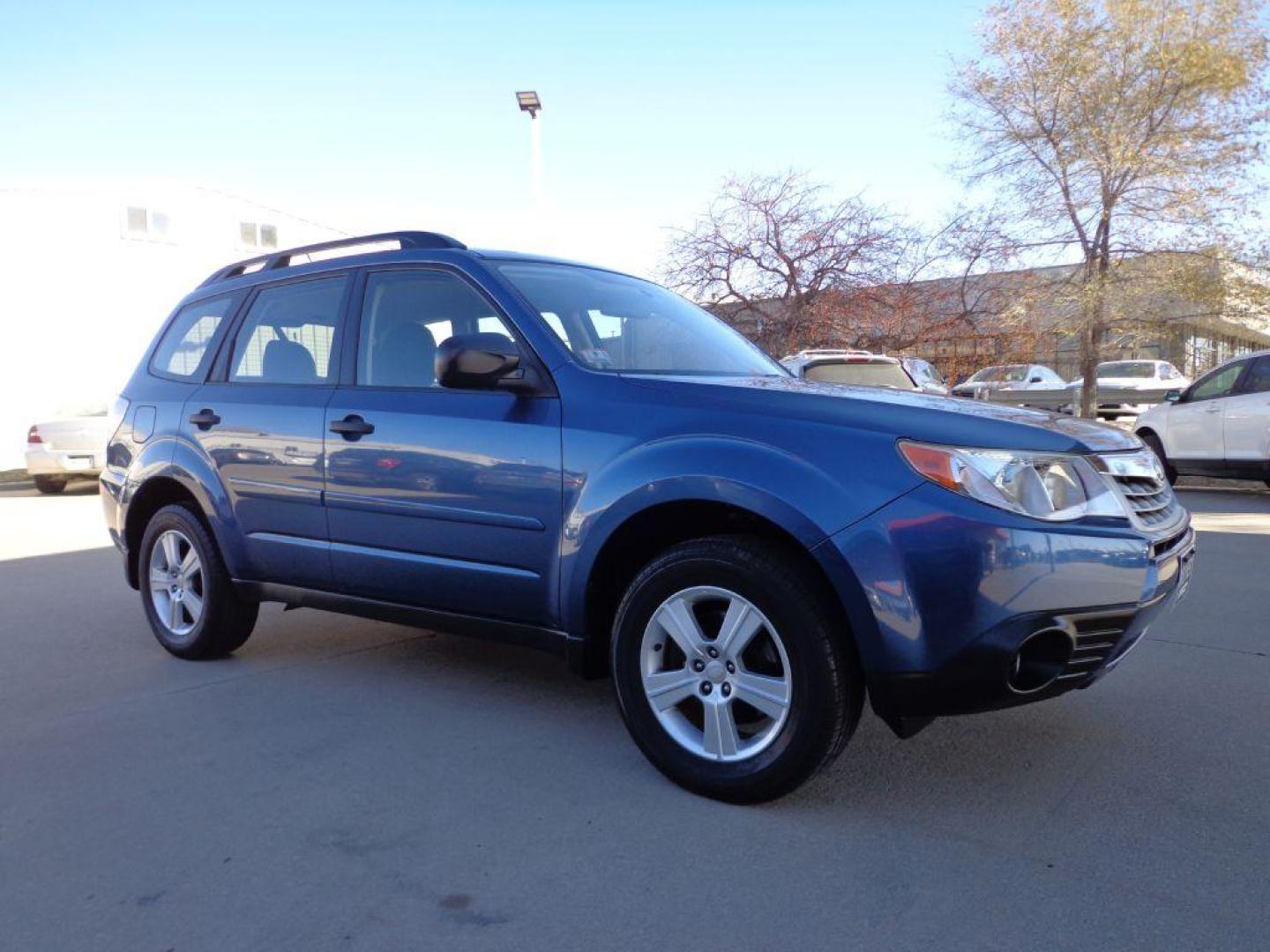 2011 BLUE SUBARU FORESTER 2.5X (JF2SHABCXBH) with an 2.5L engine, Automatic transmission, located at 6610 L St., Omaha, NE, 68117, (402) 731-7800, 41.212872, -96.014702 - Photo#2