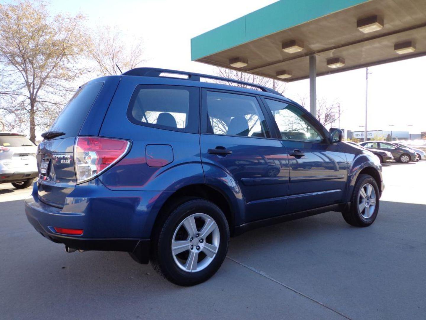 2011 BLUE SUBARU FORESTER 2.5X (JF2SHABCXBH) with an 2.5L engine, Automatic transmission, located at 6610 L St., Omaha, NE, 68117, (402) 731-7800, 41.212872, -96.014702 - Photo#3