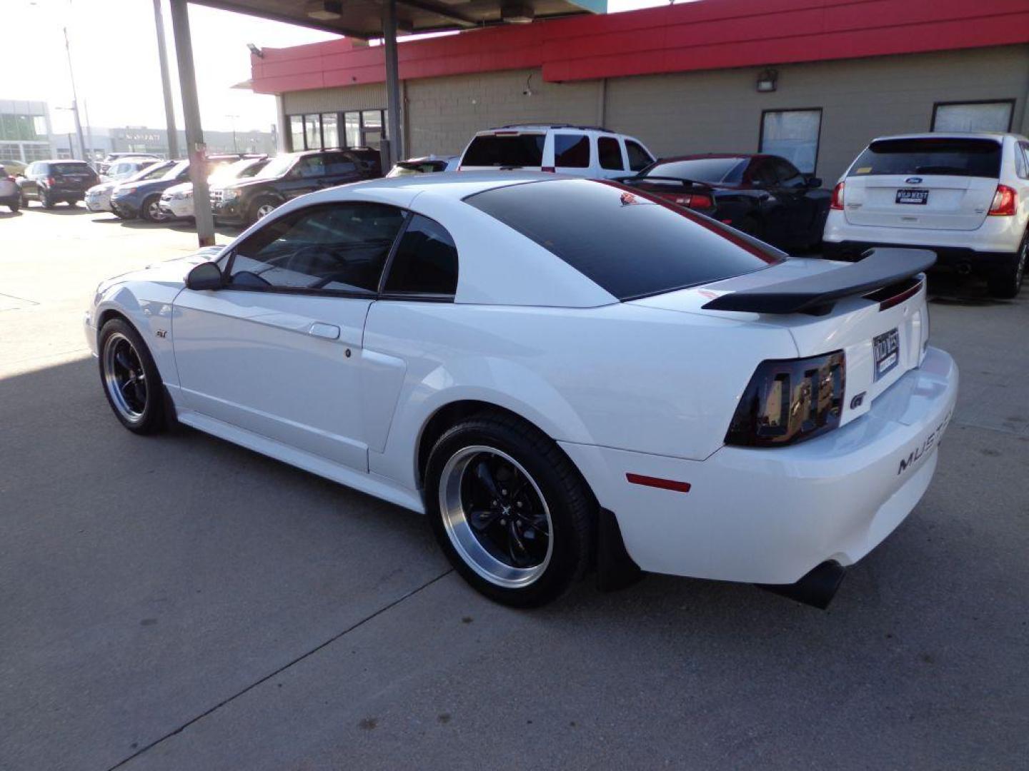 2003 WHITE FORD MUSTANG GT (1FAFP42X73F) with an 4.6L engine, Automatic transmission, located at 6610 L St., Omaha, NE, 68117, (402) 731-7800, 41.212872, -96.014702 - SHARP V8 WITH LOW MILEAGE! *****We have found that most customers do the majority of their shopping online before visiting a dealership. For this reason we feel it necessary to have a competitive price on our used vehicles right up front. We spend time researching the region to ensure our used - Photo#5