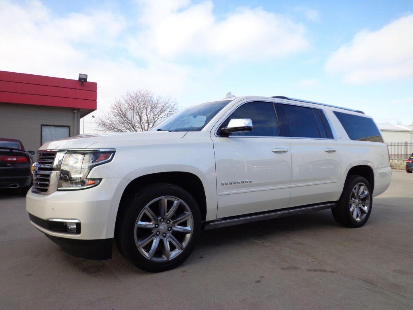 2015 WHITE CHEVROLET SUBURBAN 1500 LTZ (1GNSKKKC6FR) with an 5.3L engine, Automatic transmission, located at 6610 L St., Omaha, NE, 68117, (402) 731-7800, 41.212872, -96.014702 - Photo#0