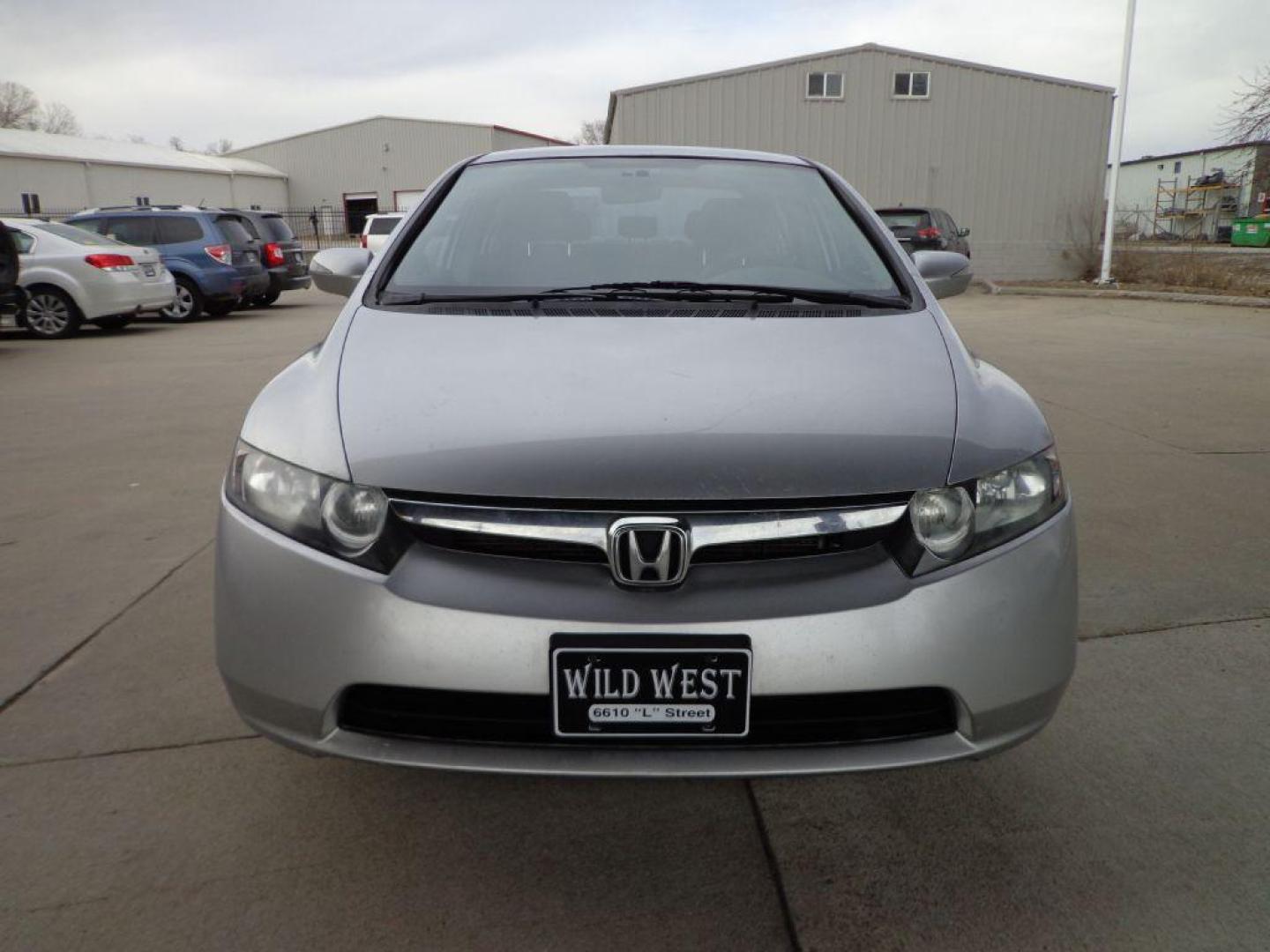 2008 SILVER HONDA CIVIC HYBRID (JHMFA36228S) with an 1.3L engine, Continuously Variable transmission, located at 6610 L St., Omaha, NE, 68117, (402) 731-7800, 41.212872, -96.014702 - 2-OWNER TRADE-IN, CLEAN CARFAX, PRE-INSPECTED, NEWER TIRES, RUNS AND DRIVES GREAT! *****We have found that most customers do the majority of their shopping online before visiting a dealership. For this reason we feel it necessary to have a competitive price on our used vehicles right up front. - Photo#1