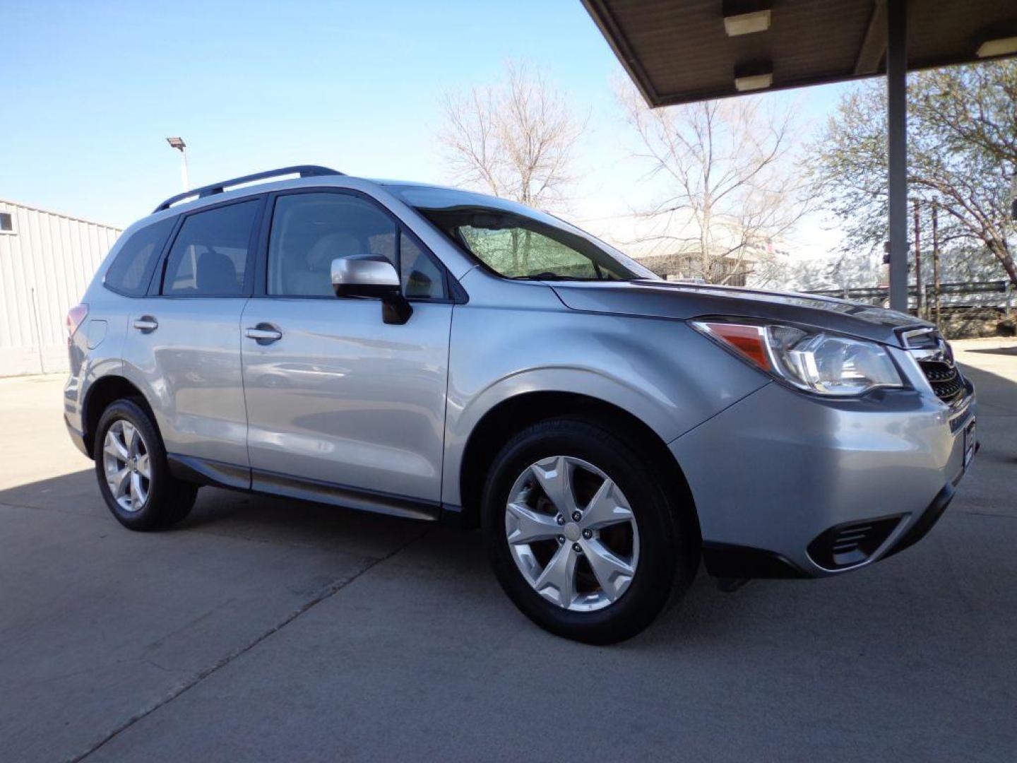 2014 SILVER SUBARU FORESTER 2.5I PREMIUM (JF2SJAEC1EH) with an 2.5L engine, Continuously Variable transmission, located at 6610 L St., Omaha, NE, 68117, (402) 731-7800, 41.212872, -96.014702 - 2-OWNER CLEAN CARFAX LOW MILEAGE WITH PANORAMIC ROOF, HEATED SEATS, BACKUP CAM AND NEWER TIRES! *****We have found that most customers do the majority of their shopping online before visiting a dealership. For this reason we feel it necessary to have a competitive price on our used vehicles rig - Photo#2