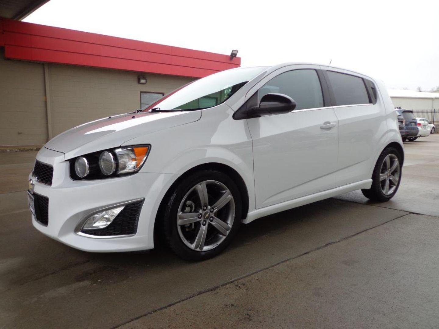 2015 WHITE CHEVROLET SONIC RS (1G1JG6SBXF4) with an 1.4L engine, Automatic transmission, located at 6610 L St., Omaha, NE, 68117, (402) 731-7800, 41.212872, -96.014702 - 1-OWNER CLEAN CARFAX LOW MILEAGE LOADED WITH A SUNROOF, BACKUP CAM AND NEWER TIRES! *****We have found that most customers do the majority of their shopping online before visiting a dealership. For this reason we feel it necessary to have a competitive price on our used vehicles right up front. - Photo#0