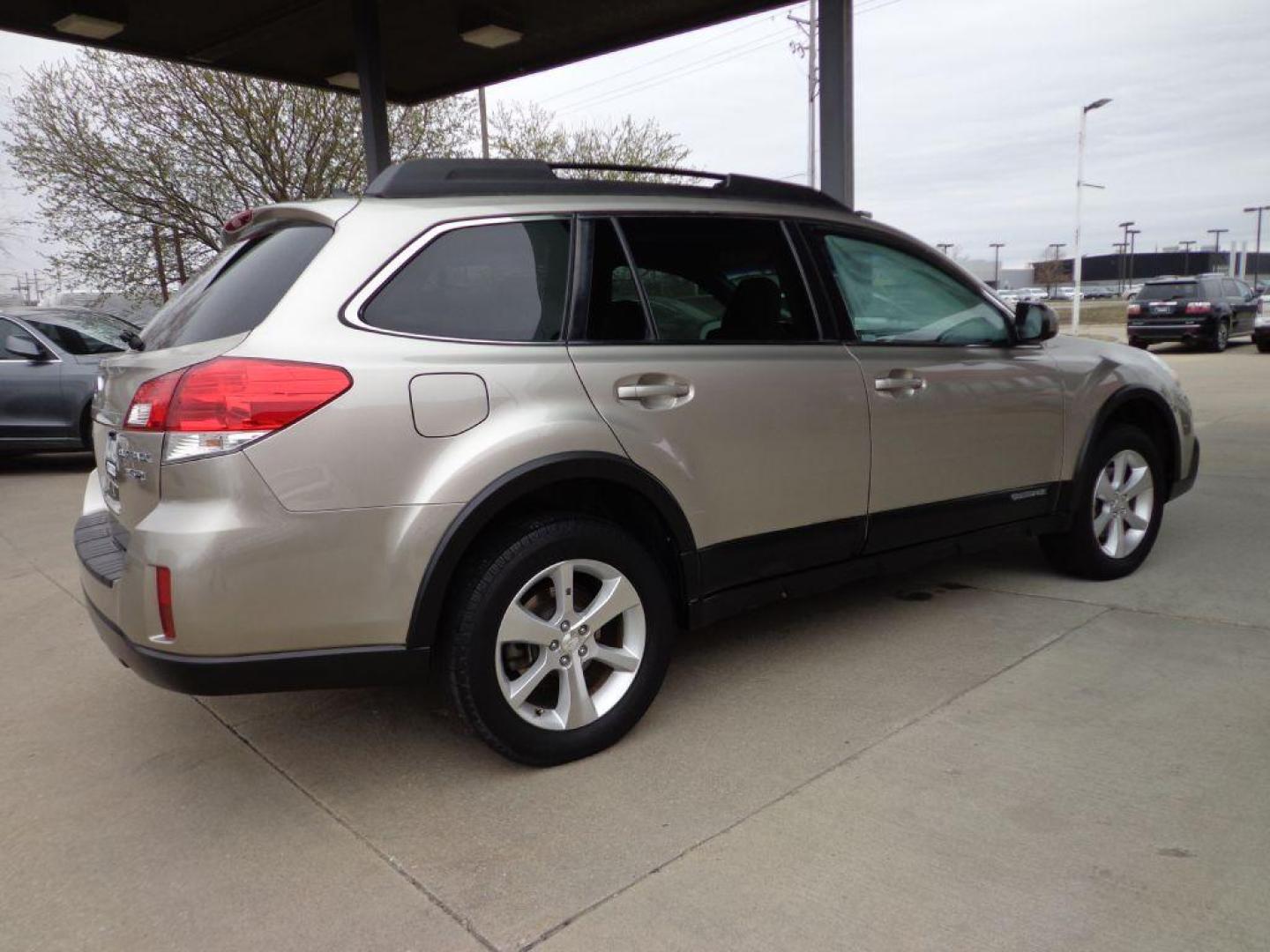 2014 TAN SUBARU OUTBACK 3.6R LIMITED (4S4BRDLC9E2) with an 3.6L engine, Continuously Variable transmission, located at 6610 L St., Omaha, NE, 68117, (402) 731-7800, 41.212872, -96.014702 - LIMITED MODEL WITH A V6, LOW MILEAGE AND A CLEAN CARFAX.. *****We have found that most customers do the majority of their shopping online before visiting a dealership. For this reason we feel it necessary to have a competitive price on our used vehicles right up front. We spend time researching - Photo#3