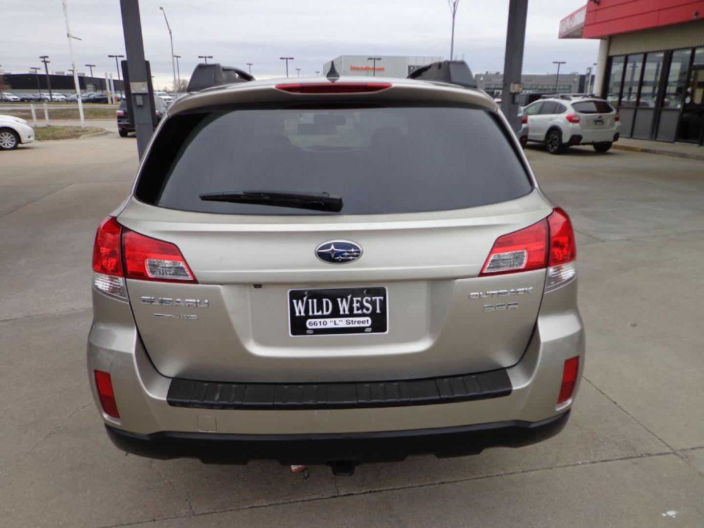 2014 TAN SUBARU OUTBACK 3.6R LIMITED (4S4BRDLC9E2) with an 3.6L engine, Continuously Variable transmission, located at 6610 L St., Omaha, NE, 68117, (402) 731-7800, 41.212872, -96.014702 - LIMITED MODEL WITH A V6, LOW MILEAGE AND A CLEAN CARFAX.. *****We have found that most customers do the majority of their shopping online before visiting a dealership. For this reason we feel it necessary to have a competitive price on our used vehicles right up front. We spend time researching - Photo#4