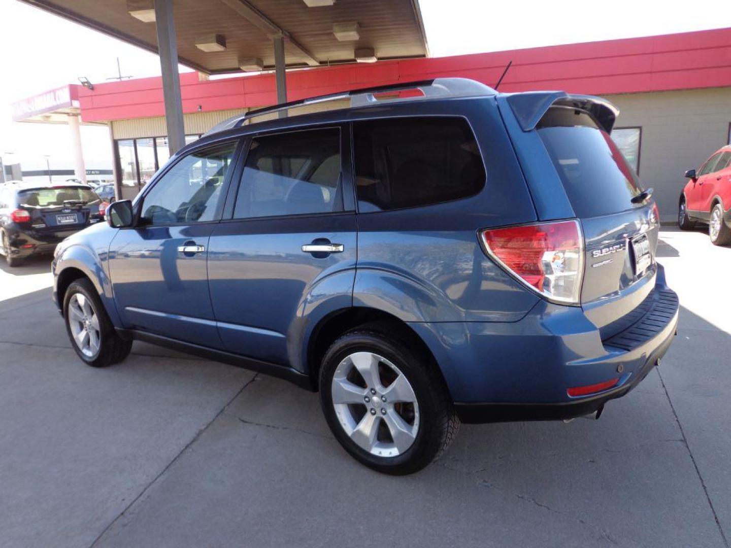 2013 BLUE SUBARU FORESTER XT TOURING (JF2SHGHC8DH) with an 2.5L engine, Automatic transmission, located at 6610 L St., Omaha, NE, 68117, (402) 731-7800, 41.212872, -96.014702 - 1-OWNER, CLEAN CARFAX, LOW MILEAGE, RUST-FREE, LOADED WITH, NAV, BACKUP CAM, HEATED LEATHER, PANORAMIC ROOF AND NEWER TIRES! *****We have found that most customers do the majority of their shopping online before visiting a dealership. For this reason we feel it necessary to have a competitive - Photo#5