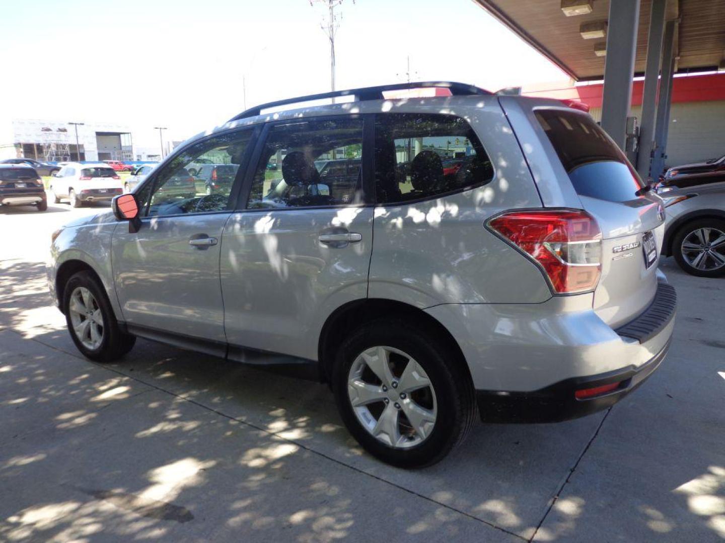 2016 SILVER SUBARU FORESTER 2.5I PREMIUM (JF2SJAFC1GH) with an 2.5L engine, Continuously Variable transmission, located at 6610 L St., Omaha, NE, 68117, (402) 731-7800, 41.212872, -96.014702 - 1-OWNER CLEAN CARFAX WITH HEATED SEATS, PANORAMIC ROOF, BACKUP CAM AND NEWER TIRES! *****We have found that most customers do the majority of their shopping online before visiting a dealership. For this reason we feel it necessary to have a competitive price on our used vehicles right up front. - Photo#5