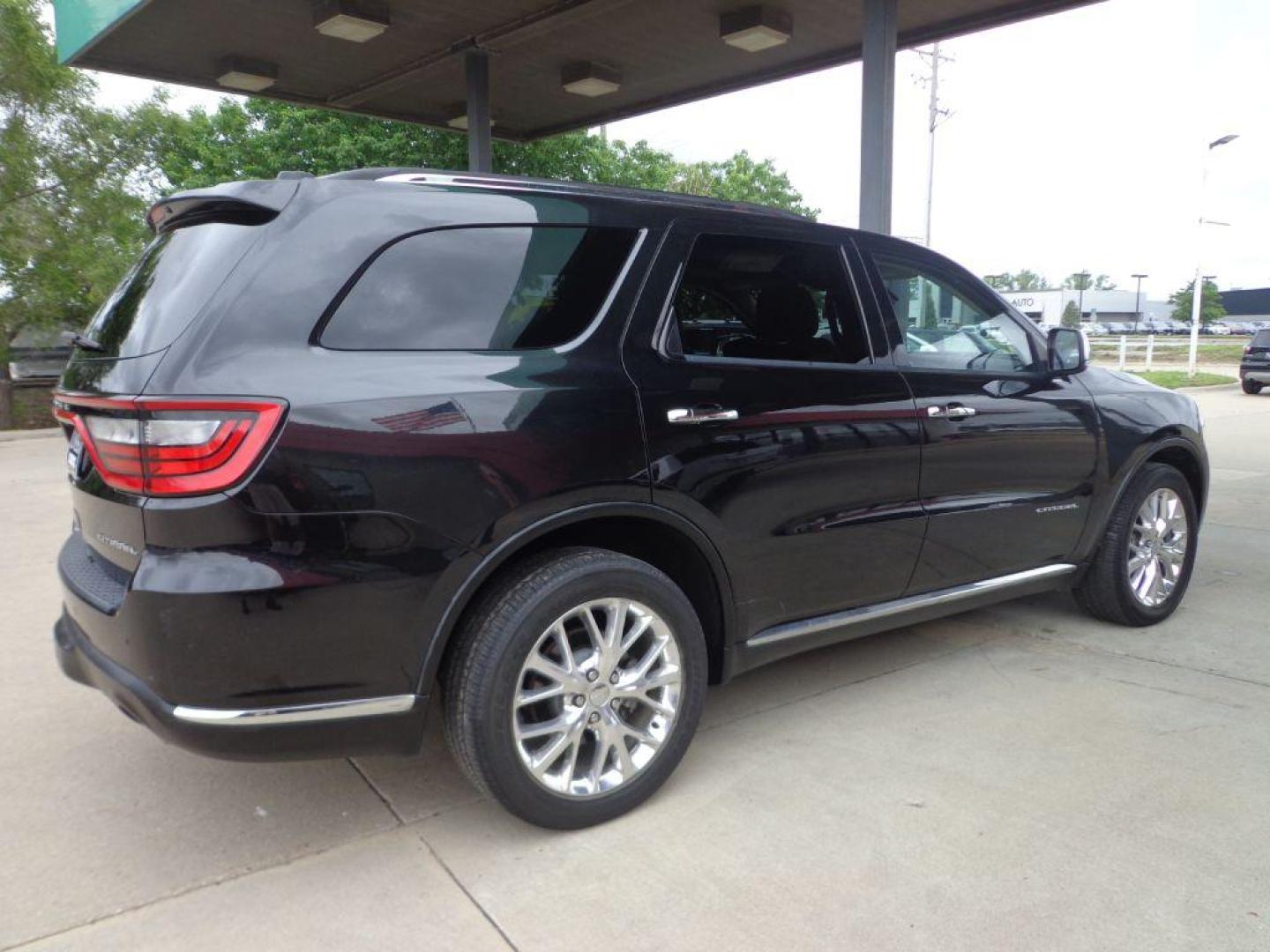 2015 BLACK DODGE DURANGO CITADEL (1C4SDJET7FC) with an 5.7L engine, Automatic transmission, located at 6610 L St., Omaha, NE, 68117, (402) 731-7800, 41.212872, -96.014702 - 1-OWNER CLEAN CARFAX LOW MILEAGE LOADED WITH HEATED/COOLED FROMT SEATS, HEATED REAR SEATS, THIRD ROW SEAT, REAR ENTERTAINMENT, SUNROOF, NAV, BACKUP CAM, ADAPTIVE CRUISE, BLIND SPOT/CROSS PATH DETECTION, FRONT COLLISION WARNING AND NEWER TIRES! *****We have found that most customers do the maj - Photo#3