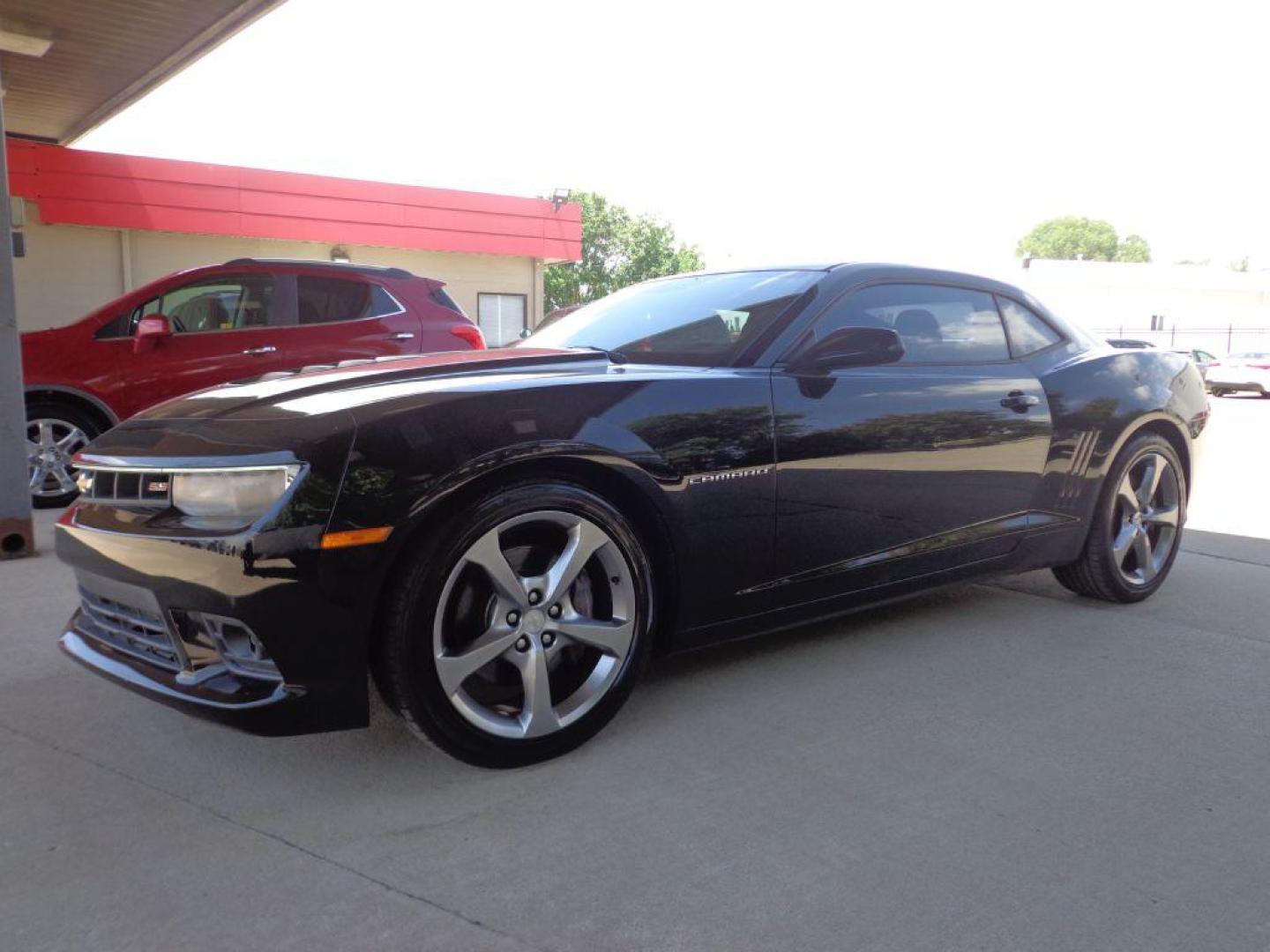 2014 BLACK CHEVROLET CAMARO 2SS (2G1FT1EW8E9) with an 6.2L engine, 6-Speed Manual transmission, located at 6610 L St., Omaha, NE, 68117, (402) 731-7800, 41.212872, -96.014702 - 1-OWNER CLEAN CARFAX, LOW MILEAGE LOADED WITH LEATHER, SUNROOF, NAV, BACKUP CAM, PREMIUM AUDIO AND NEWER TIRES! *****We have found that most customers do the majority of their shopping online before visiting a dealership. For this reason we feel it necessary to have a competitive price on our u - Photo#0