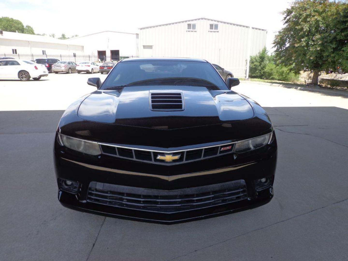 2014 BLACK CHEVROLET CAMARO 2SS (2G1FT1EW8E9) with an 6.2L engine, 6-Speed Manual transmission, located at 6610 L St., Omaha, NE, 68117, (402) 731-7800, 41.212872, -96.014702 - 1-OWNER CLEAN CARFAX, LOW MILEAGE LOADED WITH LEATHER, SUNROOF, NAV, BACKUP CAM, PREMIUM AUDIO AND NEWER TIRES! *****We have found that most customers do the majority of their shopping online before visiting a dealership. For this reason we feel it necessary to have a competitive price on our u - Photo#1