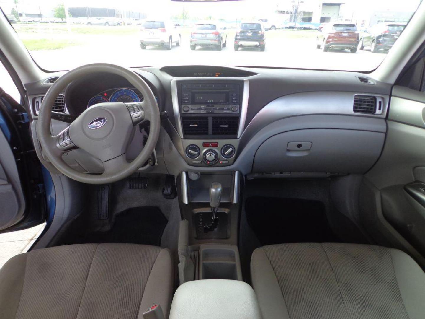 2009 BLUE SUBARU FORESTER 2.5X PREMIUM (JF2SH63639H) with an 2.5L engine, Automatic transmission, located at 6610 L St., Omaha, NE, 68117, (402) 731-7800, 41.212872, -96.014702 - LOW MILEAGE FORESTER IN GOOD CONDITION WITH A CLEAN CARFAX! *****We have found that most customers do the majority of their shopping online before visiting a dealership. For this reason we feel it necessary to have a competitive price on our used vehicles right up front. We spend time researchi - Photo#21