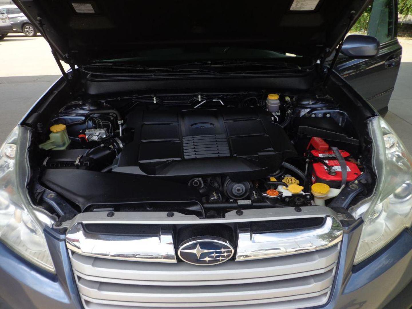 2013 BLUE SUBARU OUTBACK 3.6R LIMITED (4S4BRDKC2D2) with an 3.6L engine, Continuously Variable transmission, located at 6610 L St., Omaha, NE, 68117, (402) 731-7800, 41.212872, -96.014702 - 2-OWNER CLEAN CARFAX, LOW MILES WITH HEATED LEATHER, SUNROOF, BACKUP CAM, REMOTE START AND NEWER TIRES! *****We have found that most customers do the majority of their shopping online before visiting a dealership. For this reason we feel it necessary to have a competitive price on our used veh - Photo#11