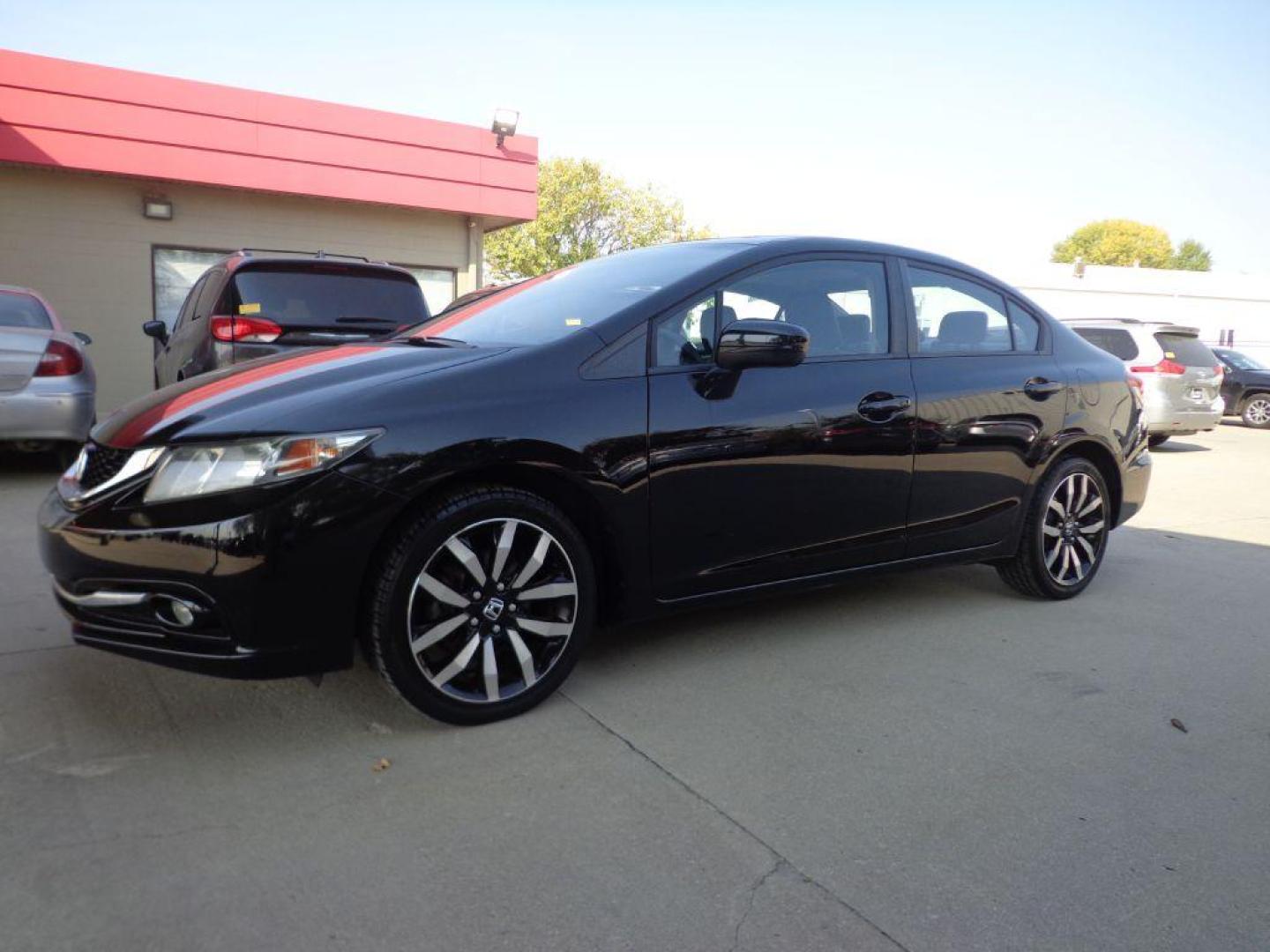 2014 BLACK HONDA CIVIC EXL (19XFB2F97EE) with an 1.8L engine, Automatic transmission, located at 6610 L St., Omaha, NE, 68117, (402) 731-7800, 41.212872, -96.014702 - SHARP 2-OWNER, CLEAN CARFAX LOW MILEAGE LOADED WITH OPTIONS AND NEWER TIRES! *****We have found that most customers do the majority of their shopping online before visiting a dealership. For this reason we feel it necessary to have a competitive price on our used vehicles right up front. We spe - Photo#0