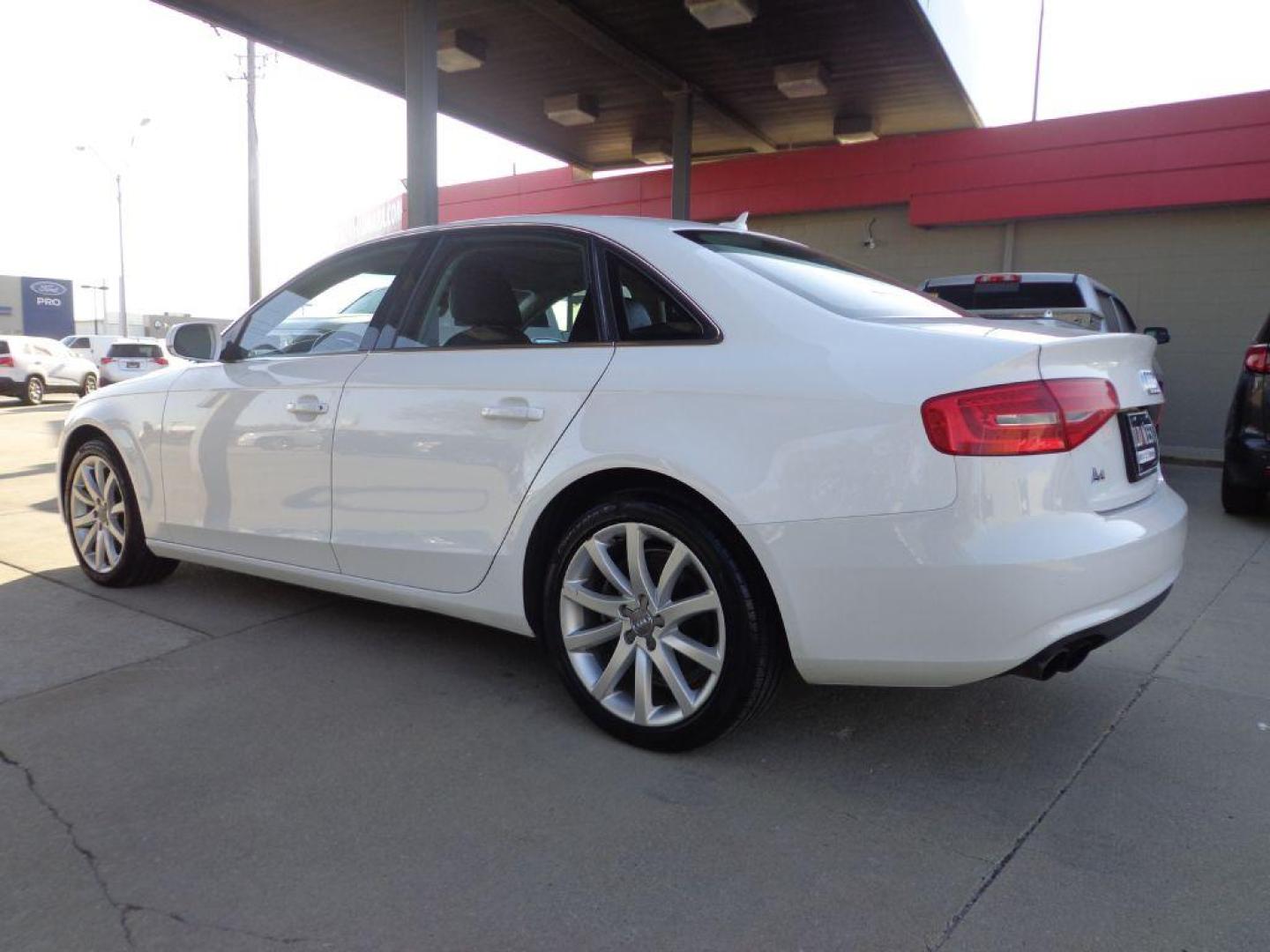 2013 WHITE AUDI A4 PREMIUM PLUS (WAUFFAFL2DN) with an 2.0L engine, Automatic transmission, located at 6610 L St., Omaha, NE, 68117, (402) 731-7800, 41.212872, -96.014702 - 2-OWNER, CLEAN CARFAX, AWD, LOW MILEAGE, NAV, BACKUP CAM, HEATED LEATHER, SUNROOF AND NEWER TIRES! *****We have found that most customers do the majority of their shopping online before visiting a dealership. For this reason we feel it necessary to have a competitive price on our used vehicle - Photo#5