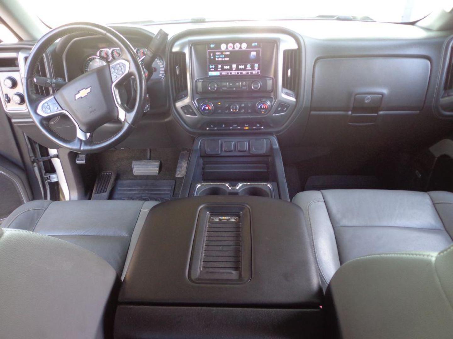 2016 SILVER CHEVROLET SILVERADO 1500 LTZ (3GCUKSECXGG) with an 5.3L engine, Automatic transmission, located at 6610 L St., Omaha, NE, 68117, (402) 731-7800, 41.212872, -96.014702 - 2-OWNER, CLEAN CARFAX, LOW MILEAGE LTZ WITH NEWER TIRES! *****We have found that most customers do the majority of their shopping online before visiting a dealership. For this reason we feel it necessary to have a competitive price on our used vehicles right up front. We spend time researchin - Photo#21