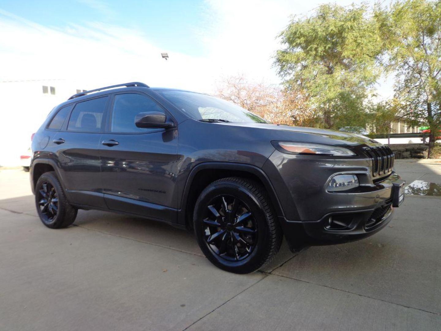 2014 GRAY JEEP CHEROKEE LATITUDE (1C4PJMCS4EW) with an 3.2L engine, Automatic transmission, located at 6610 L St., Omaha, NE, 68117, (402) 731-7800, 41.212872, -96.014702 - 1-OWNER. CLEAN CARFAX. SUNROOF, BACKUP CAM, BLACKOUT PACKAGE AND NEW TIRES! *****We have found that most customers do the majority of their shopping online before visiting a dealership. For this reason we feel it necessary to have a competitive price on our used vehicles right up front. We spen - Photo#2