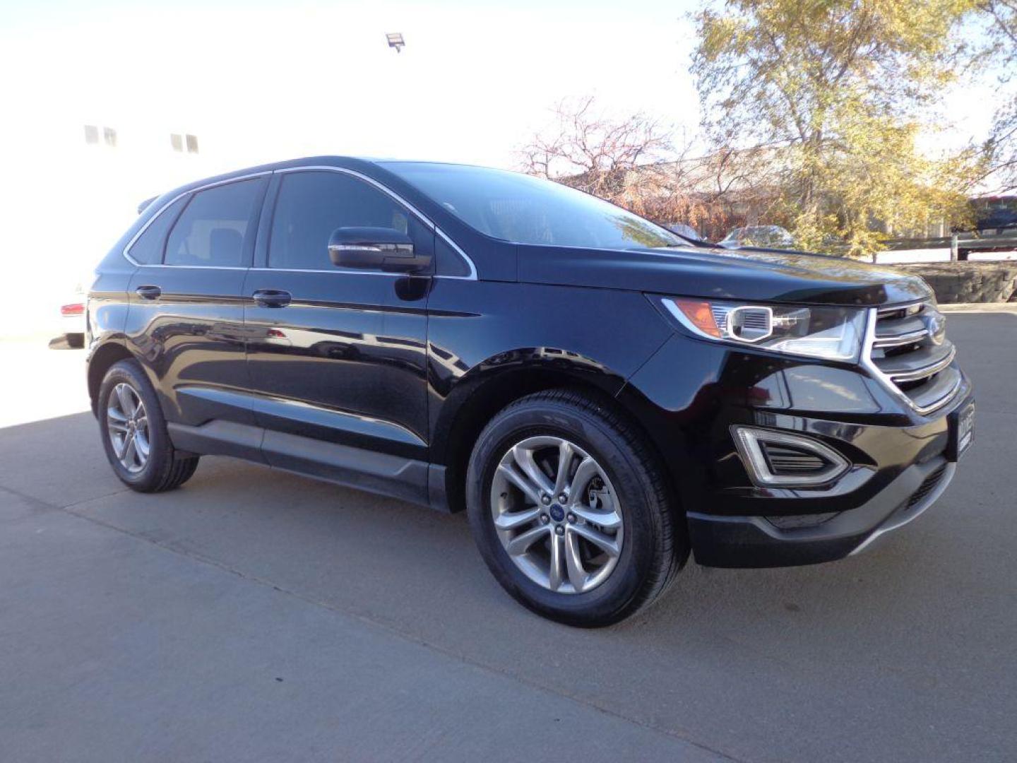 2018 BLACK FORD EDGE SEL (2FMPK4J9XJB) with an 2.0L engine, Automatic transmission, located at 6610 L St., Omaha, NE, 68117, (402) 731-7800, 41.212872, -96.014702 - Photo#2