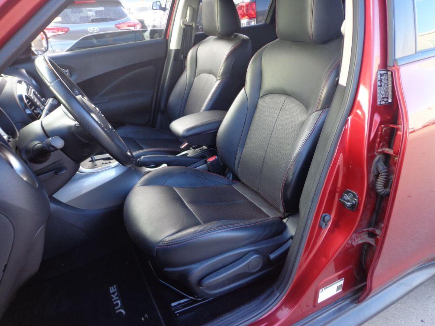 2013 RED NISSAN JUKE SL (JN8AF5MV4DT) with an 1.6L engine, Continuously Variable transmission, located at 6610 L St., Omaha, NE, 68117, (402) 731-7800, 41.212872, -96.014702 - 2-OWNER, CLEAN CARFAX, LOW MILEAGE LOADED WITH HEATED LEATHER, SUNROOF, NAV, BACKUP CAM AND NEWER TIRES! *****We have found that most customers do the majority of their shopping online before visiting a dealership. For this reason we feel it necessary to have a competitive price on our used v - Photo#13