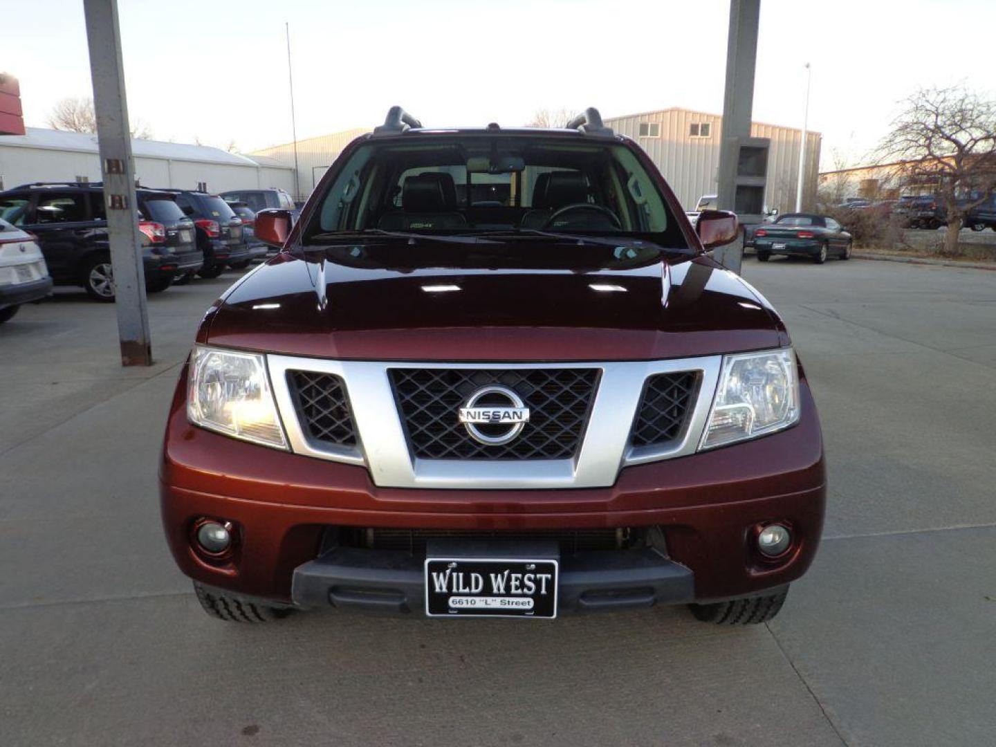 2016 BRONZE NISSAN FRONTIER PRO-4X (1N6AD0EV6GN) with an 4.0L engine, Automatic transmission, located at 6610 L St., Omaha, NE, 68117, (402) 731-7800, 41.212872, -96.014702 - 2-OWNER, CLEAN CARFAX, LOW MILEAGE LOADED WITH HEATED LEATHER, SUNROOF, NAV, BACKUP CAM AND NEWER TIRES! *****We have found that most customers do the majority of their shopping online before visiting a dealership. For this reason we feel it necessary to have a competitive price on our used veh - Photo#1