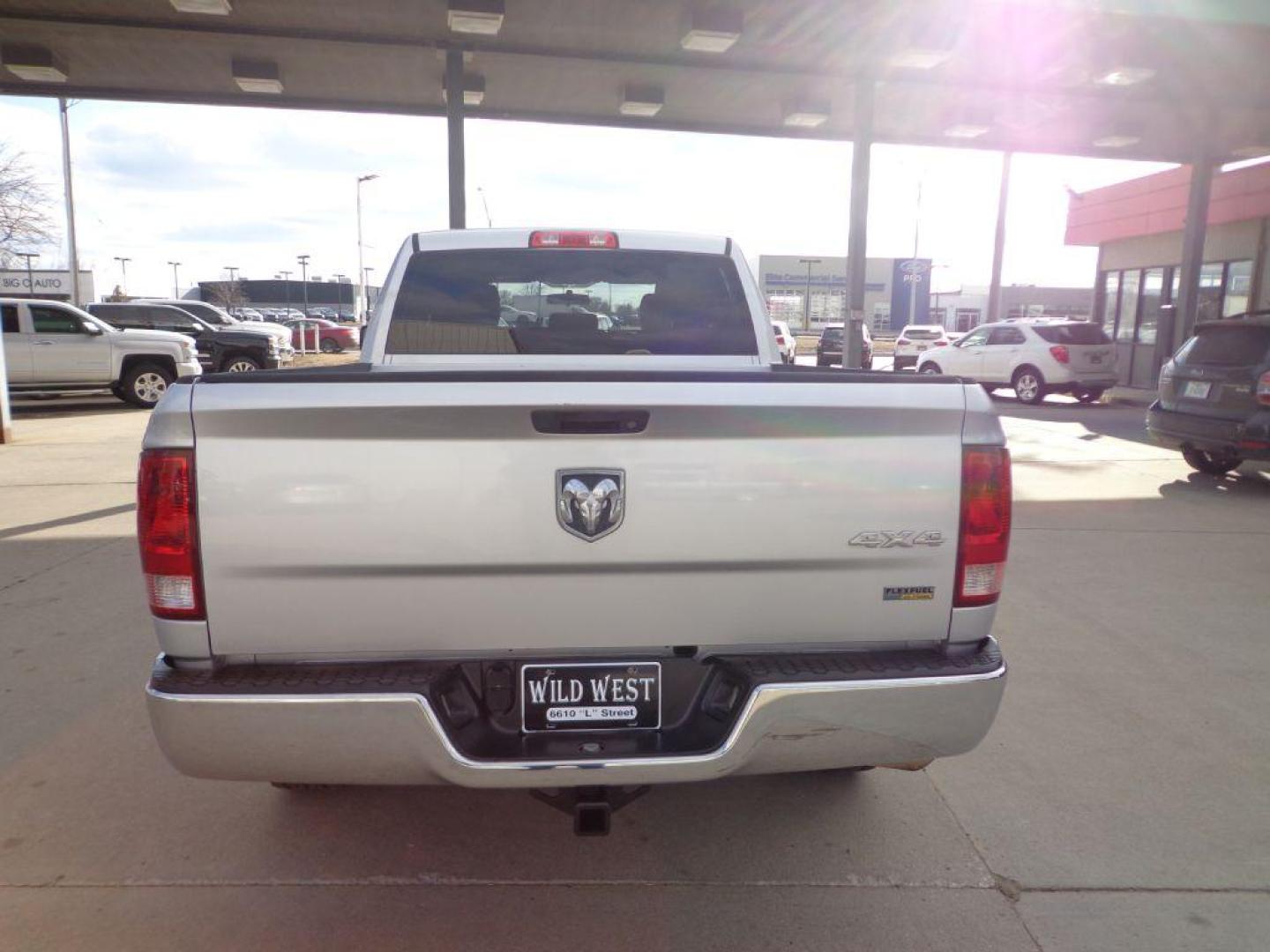 2012 SILVER DODGE RAM 1500 ST (1C6RD7FP5CS) with an 4.7L engine, Automatic transmission, located at 6610 L St., Omaha, NE, 68117, (402) 731-7800, 41.212872, -96.014702 - 1-OWNER, CLEAN CARFAX, LOW MILEAGE, RUST-FREE TEXAS TRUCK WITH NEWER TIRES! *****We have found that most customers do the majority of their shopping online before visiting a dealership. For this reason we feel it necessary to have a competitive price on our used vehicles right up front. We sp - Photo#4