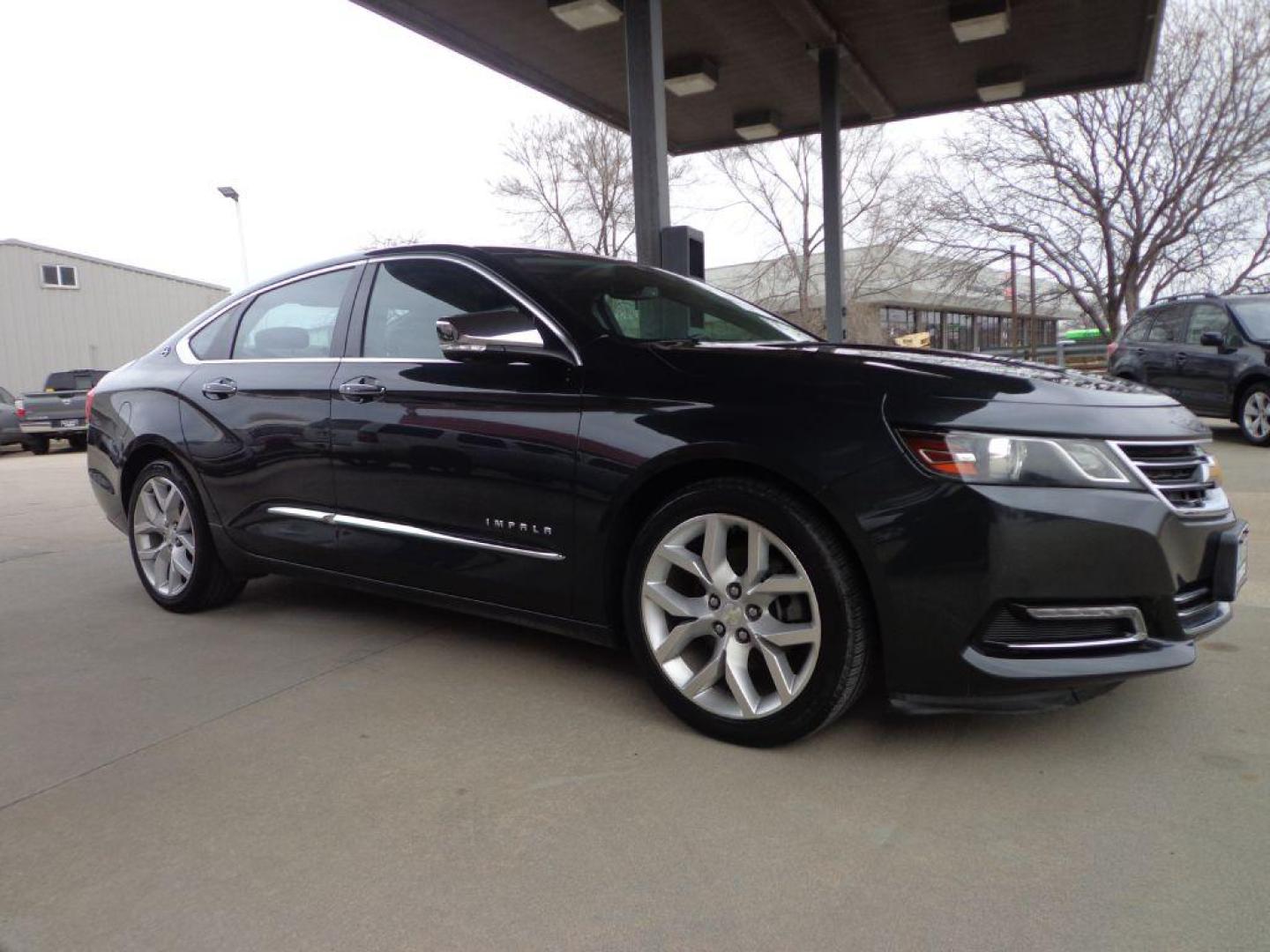 2014 GRAY CHEVROLET IMPALA LTZ (2G1145SL9E9) with an 2.5L engine, Automatic transmission, located at 6610 L St., Omaha, NE, 68117, (402) 731-7800, 41.212872, -96.014702 - SHARP LTZ WITH A CLEAN CARFAX, SUNROOF, NAV, HEATED/COOLED SEATS, DRIVER ASSIST AND NEWER TIRES! *****We have found that most customers do the majority of their shopping online before visiting a dealership. For this reason we feel it necessary to have a competitive price on our used vehicles - Photo#2